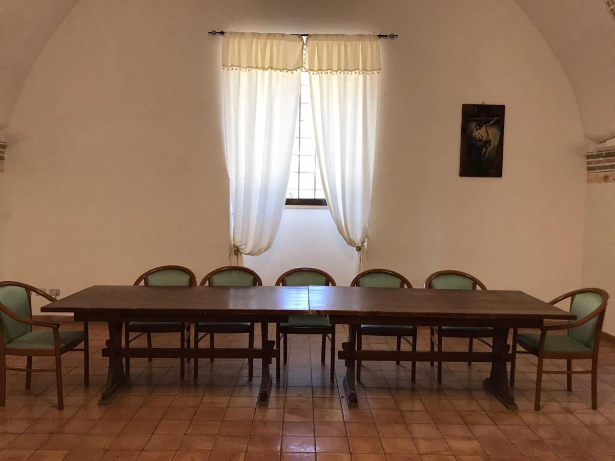 Convento Di Stignano Hotel Rignano Garganico Bagian luar foto