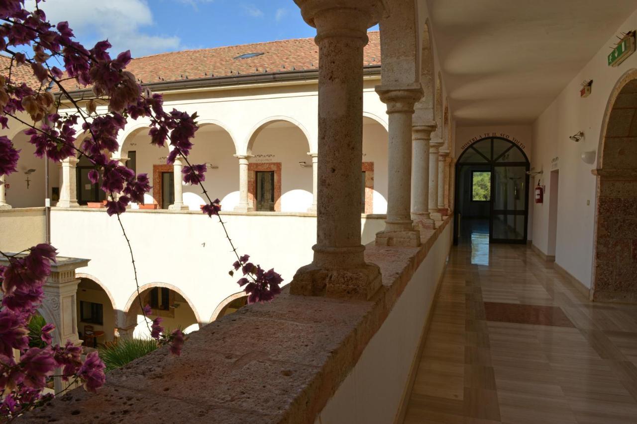 Convento Di Stignano Hotel Rignano Garganico Bagian luar foto