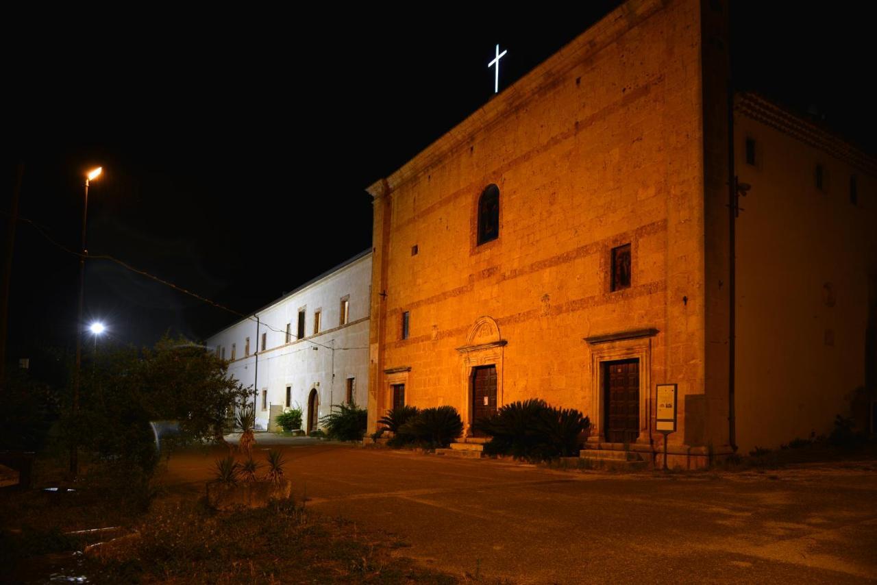 Convento Di Stignano Hotel Rignano Garganico Bagian luar foto