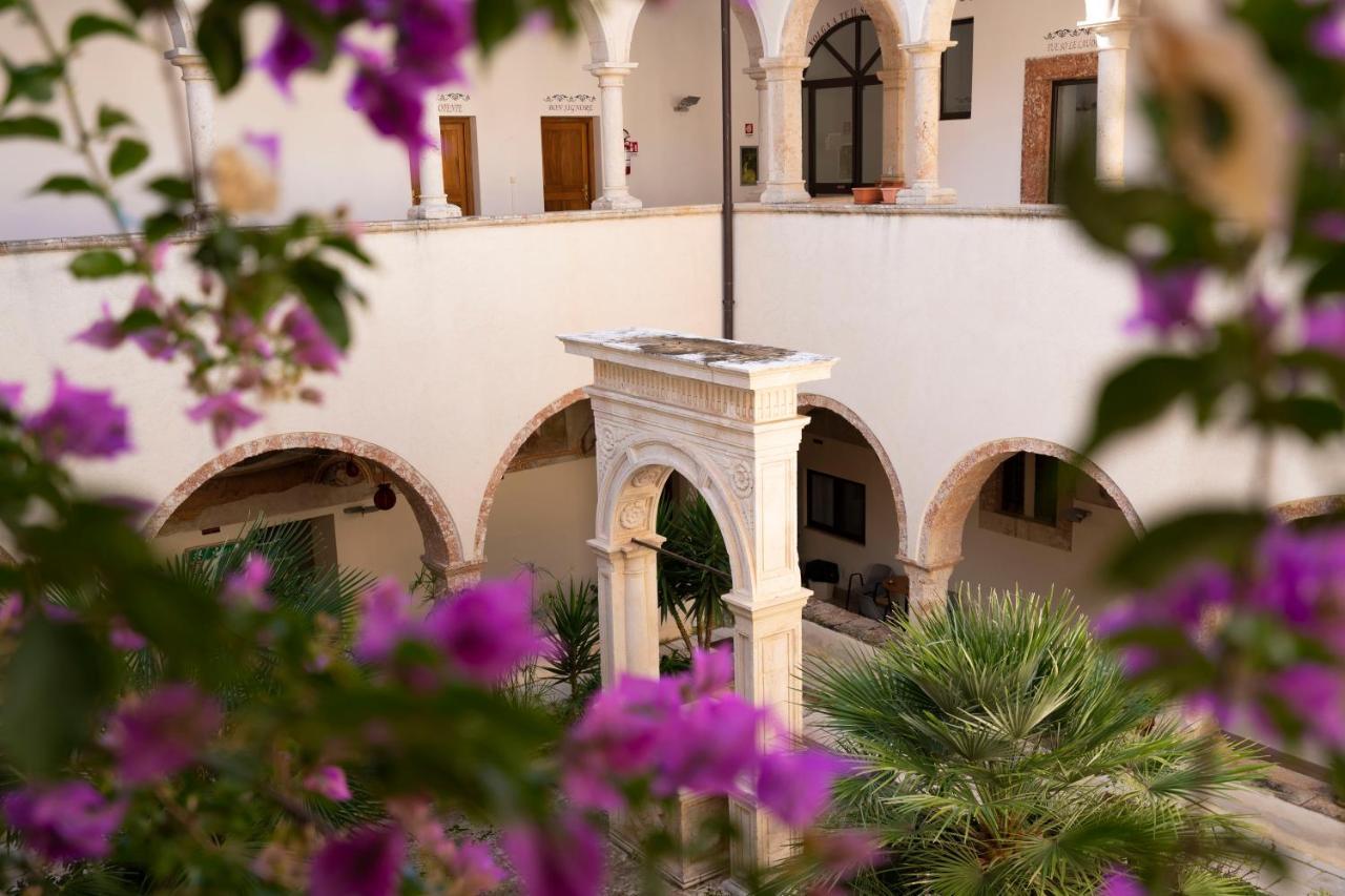 Convento Di Stignano Hotel Rignano Garganico Bagian luar foto